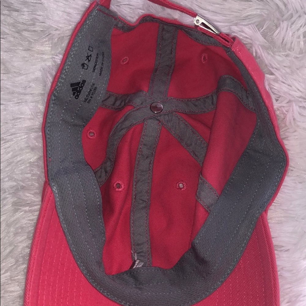 Adidas hat - Picture 3 of 3
